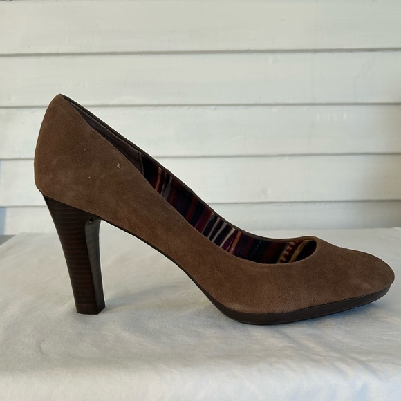 Anne Klein Brown Suede Pump 4" Heel Sz 10 - Picture 1 of 16